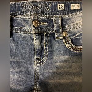 Miss Me Blue jeans Sz 26 mid rise